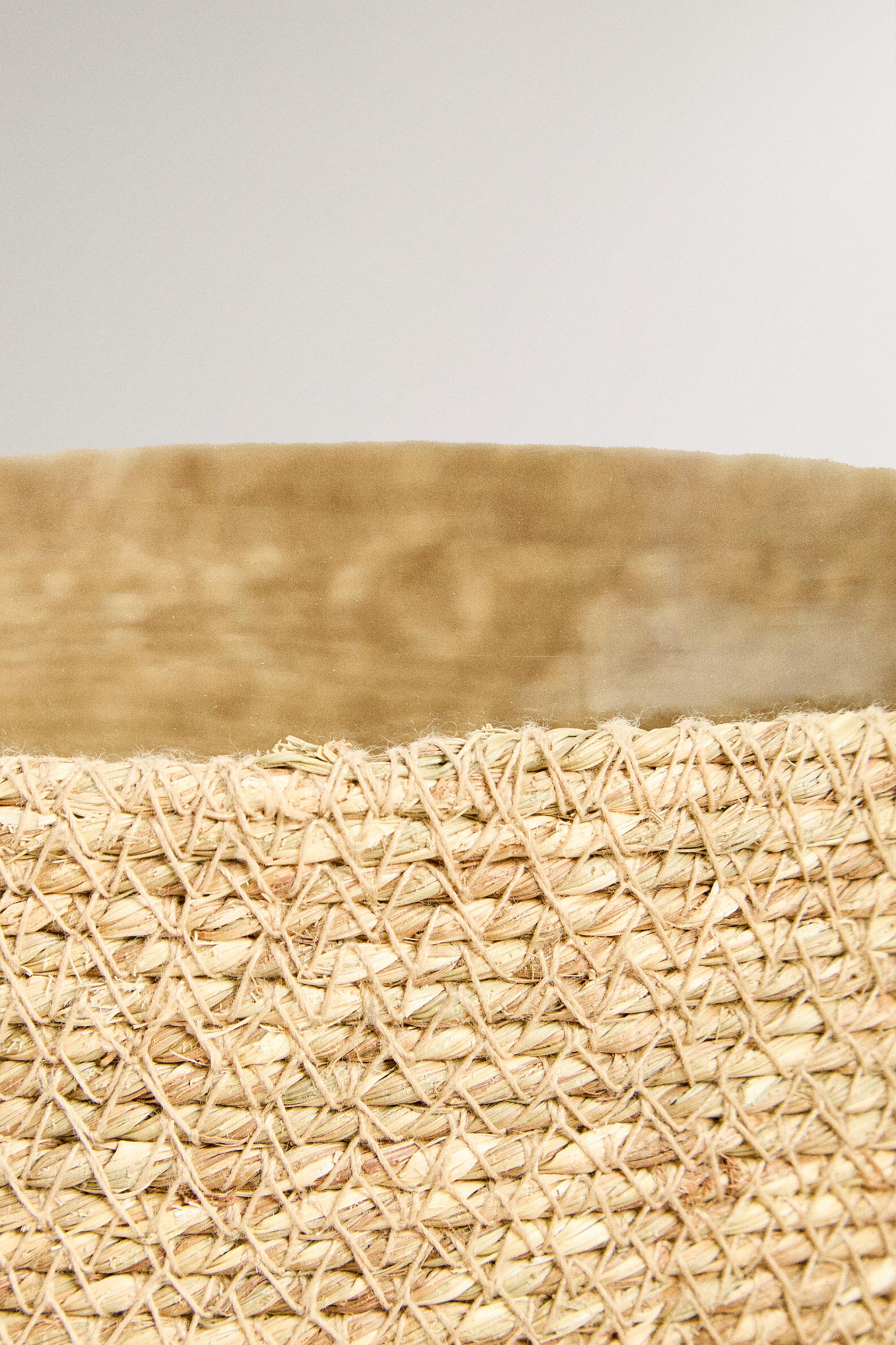 GLASS AND JUTE LANTERN